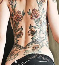 значение татуировки роза