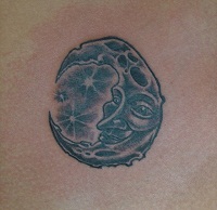 значение татуировки луны