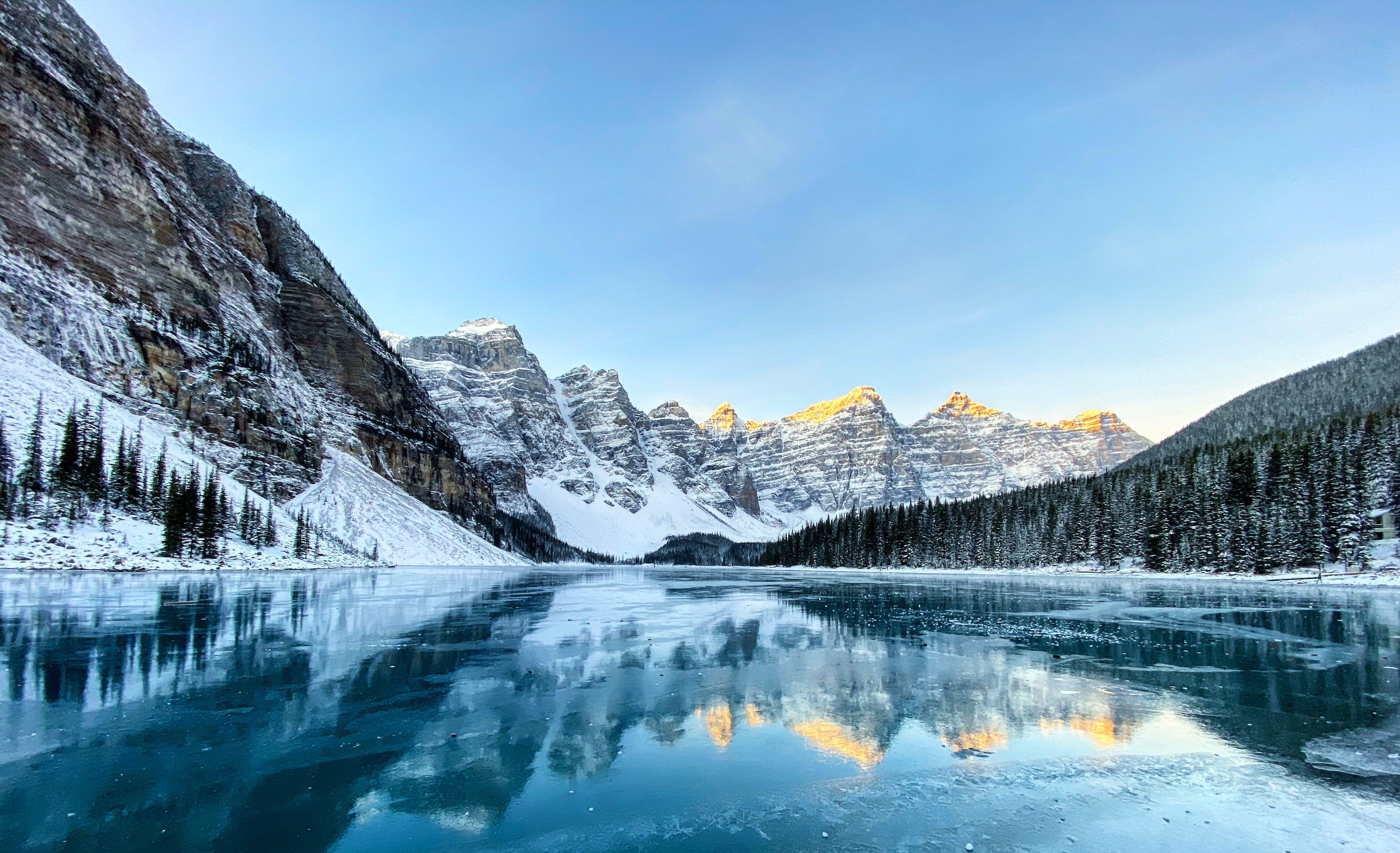 Канада 4. Озеро Moraine Канада. Озеро Морейн, Канада зима. Озеро Морейн в Канаде зимой. Канада озеро Морейн HD.