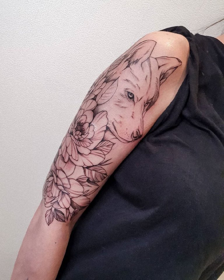 тату волчицы для девушек
