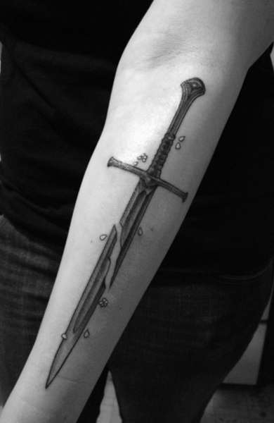Татуировка меч