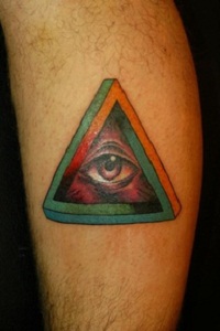 значение татуировки треугольник