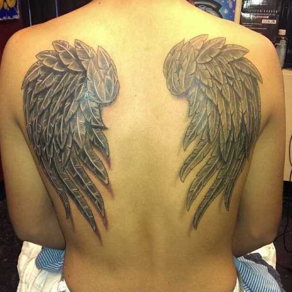 Тату крылья на спине что означает – Значение татуировки крылья на спине